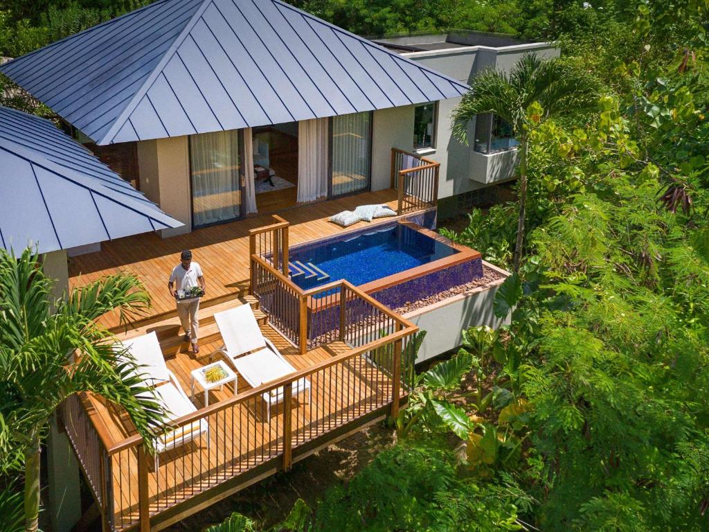 Private Ocean Islands Raffles Seychelles 2