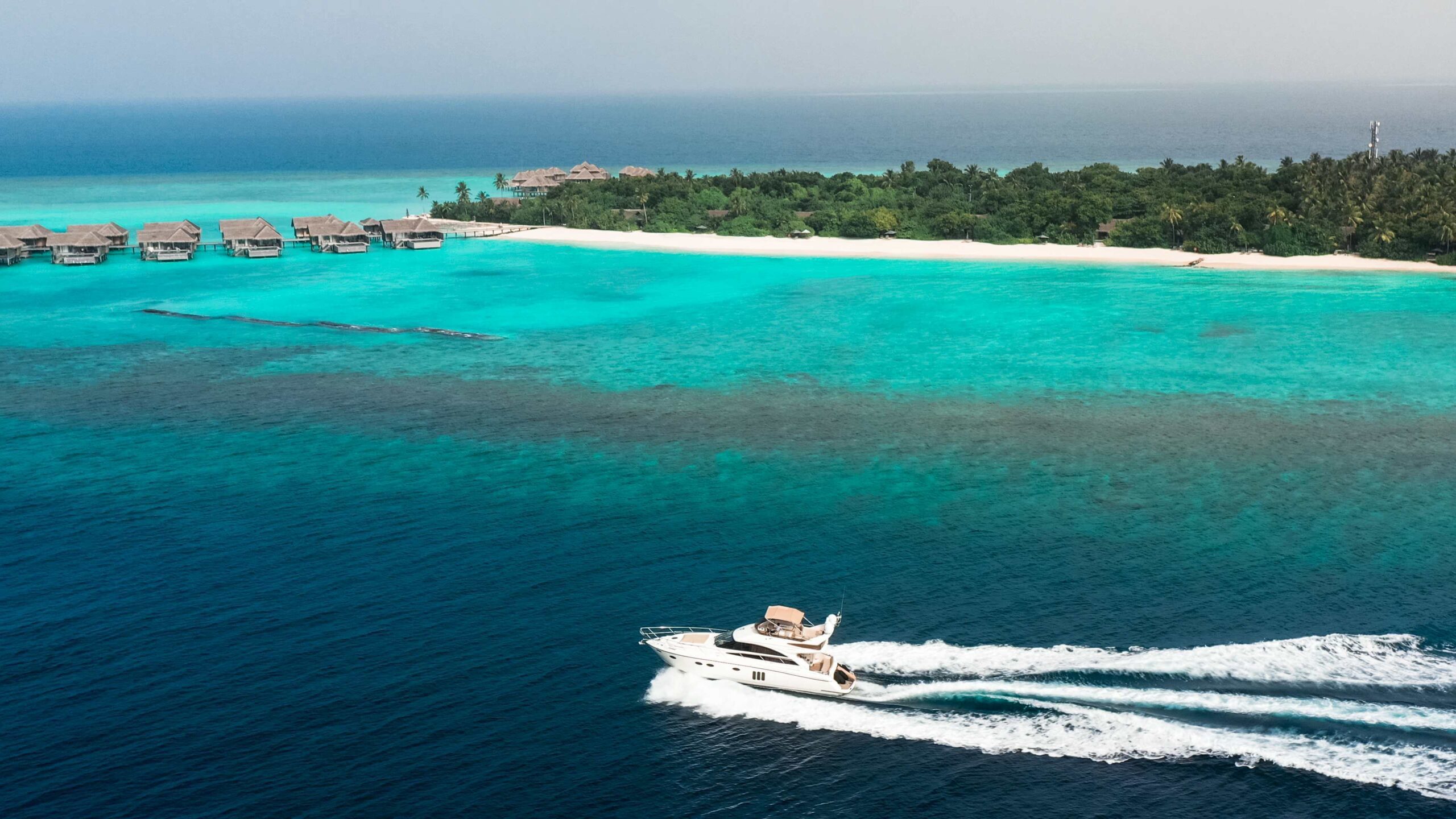 21 vakkaru maldives luxury yacht